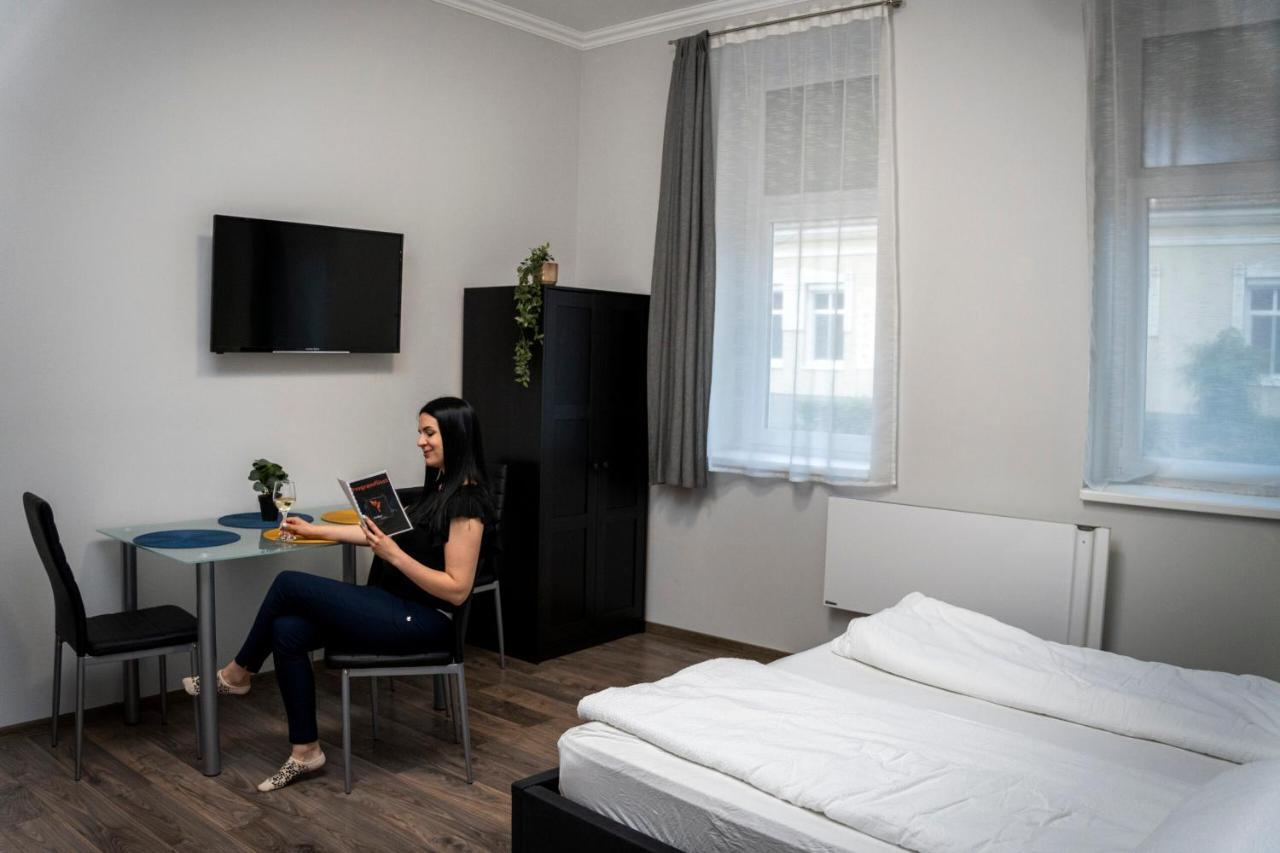 Kolibri Apartman - Makó Exterior foto